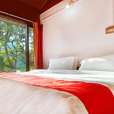 Exotica Holidays Hotell Viripara Exteriör bild