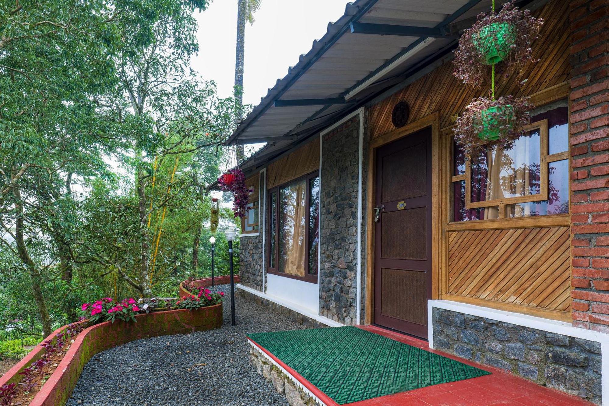 Exotica Holidays Hotell Viripara Exteriör bild