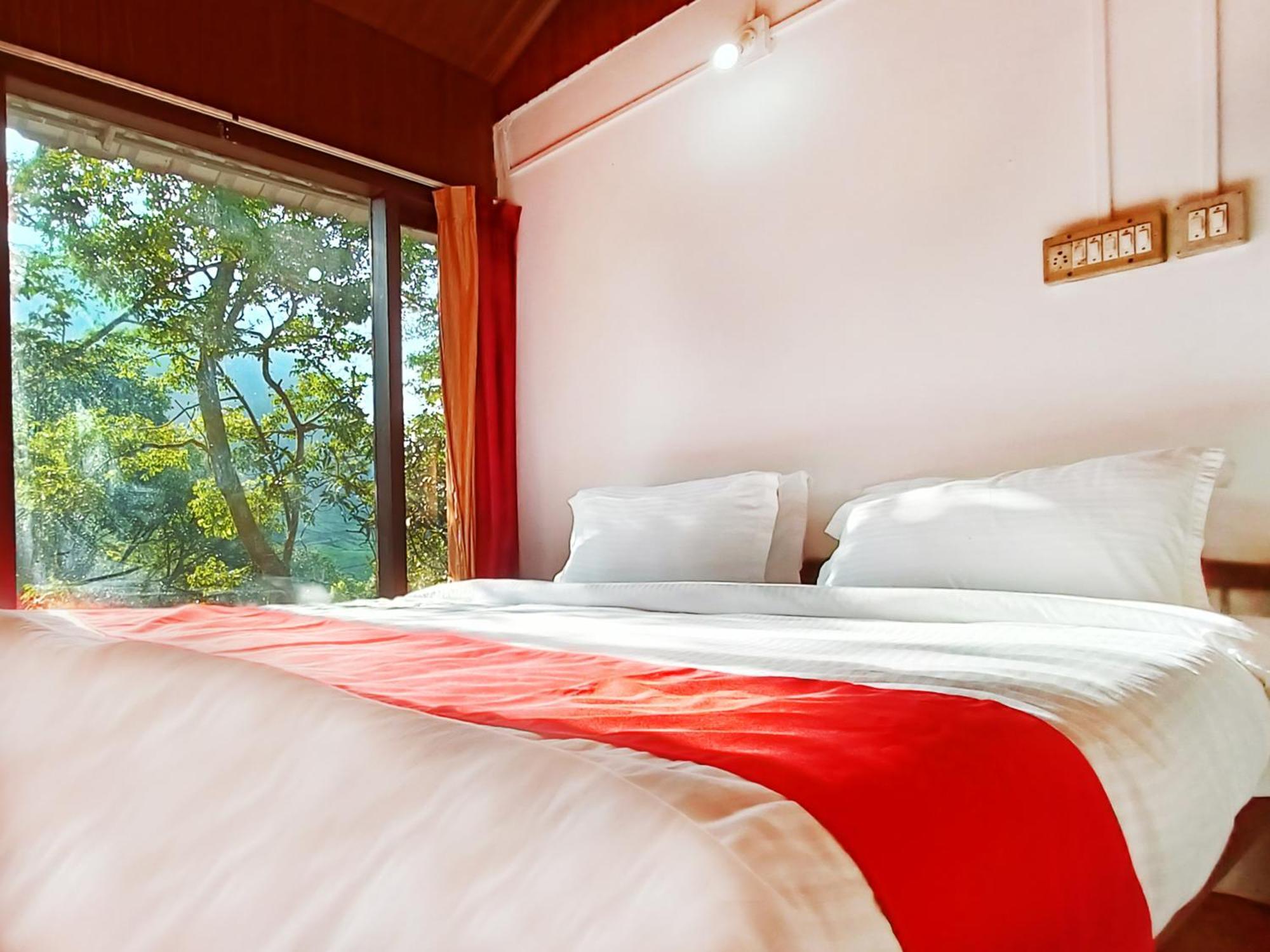 Exotica Holidays Hotell Viripara Exteriör bild